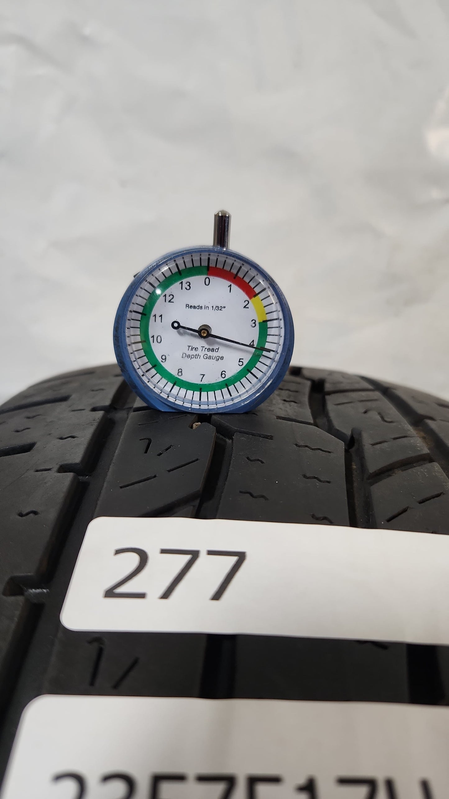 Used Tire - 235/75R17 General Grabber HTS