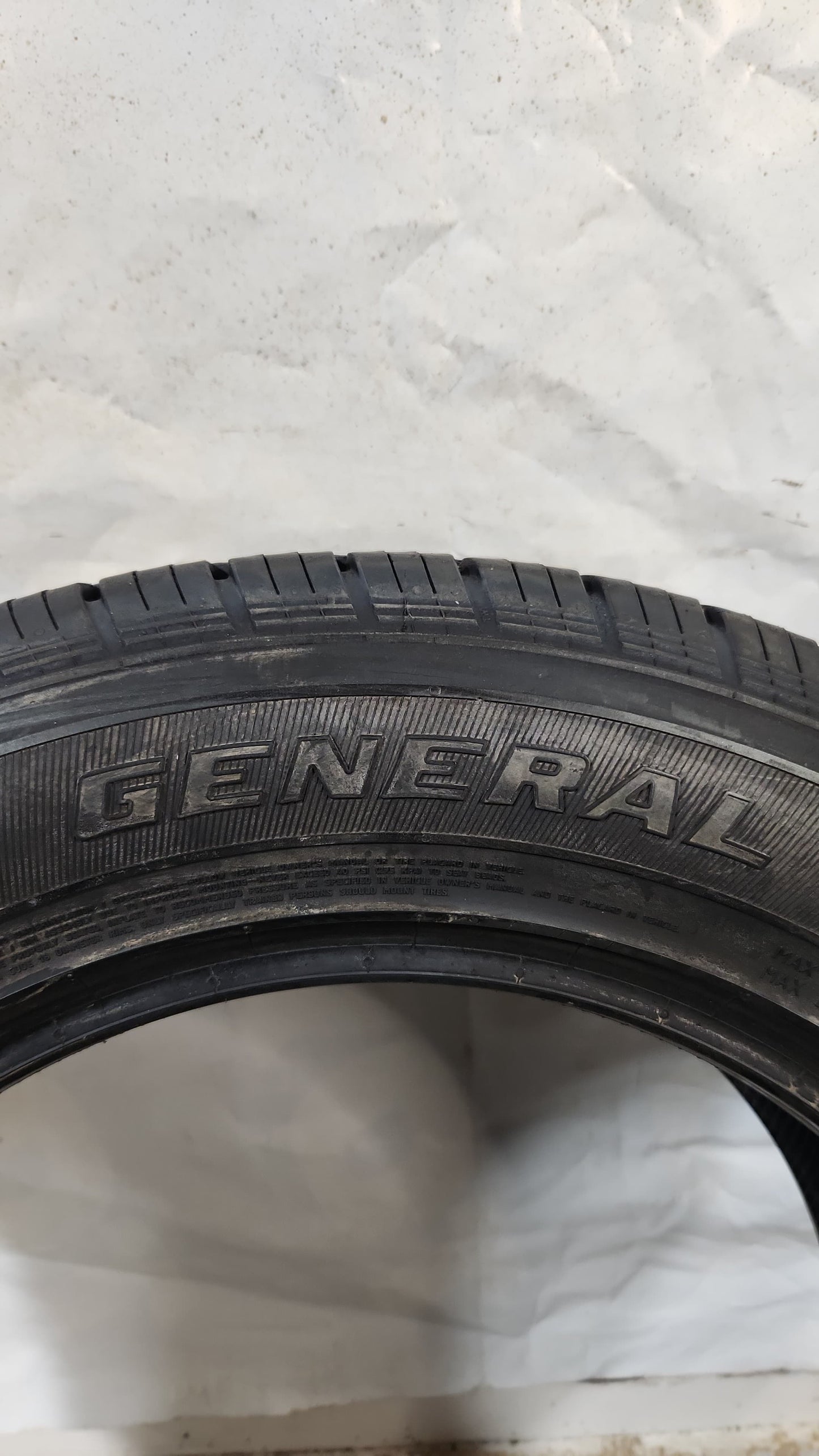 Used Tire - 245/60R18 General Reliatrek HT