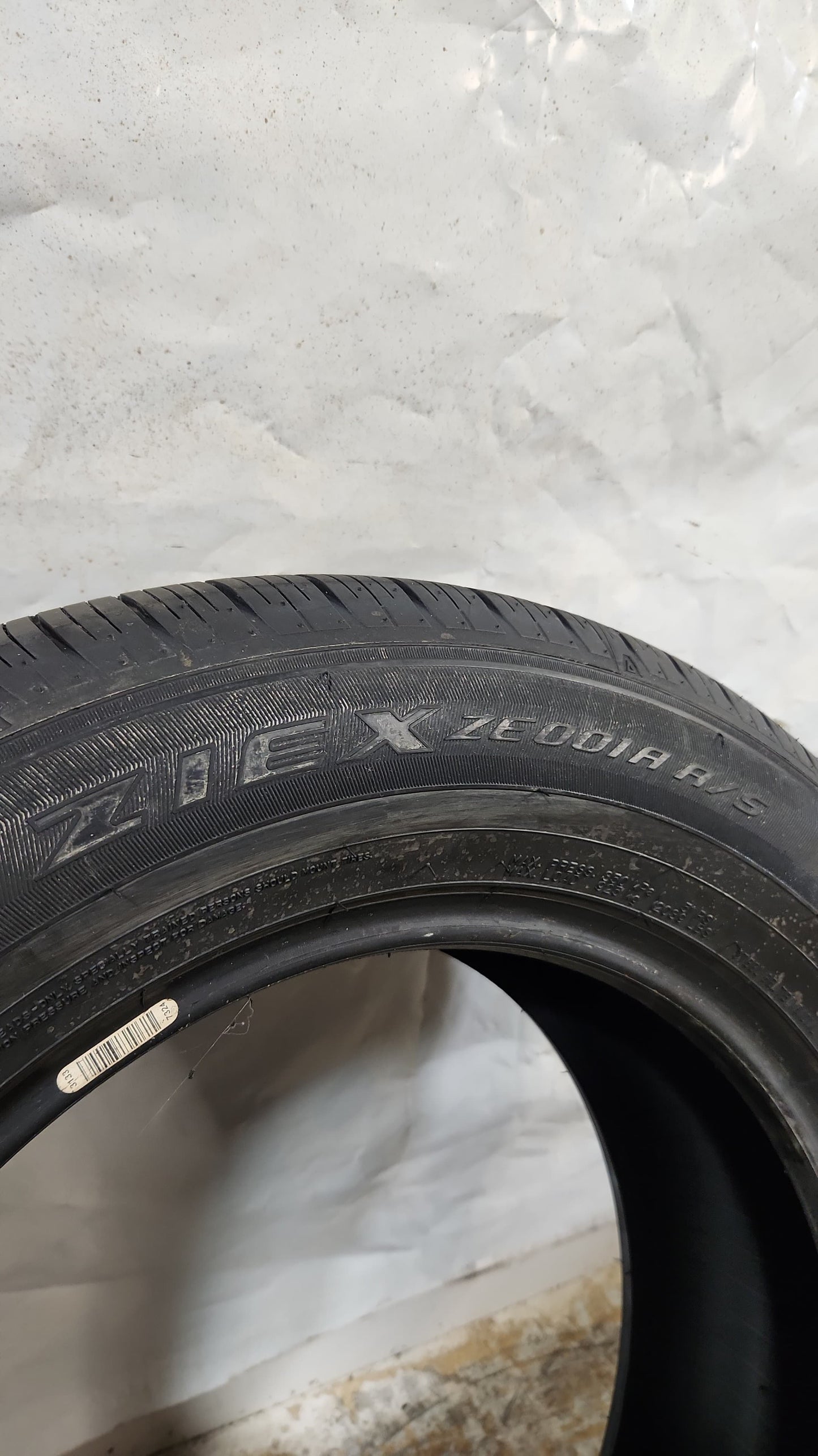 Used Tire - 245/60R18 Falken Ziex ZE001A A/S