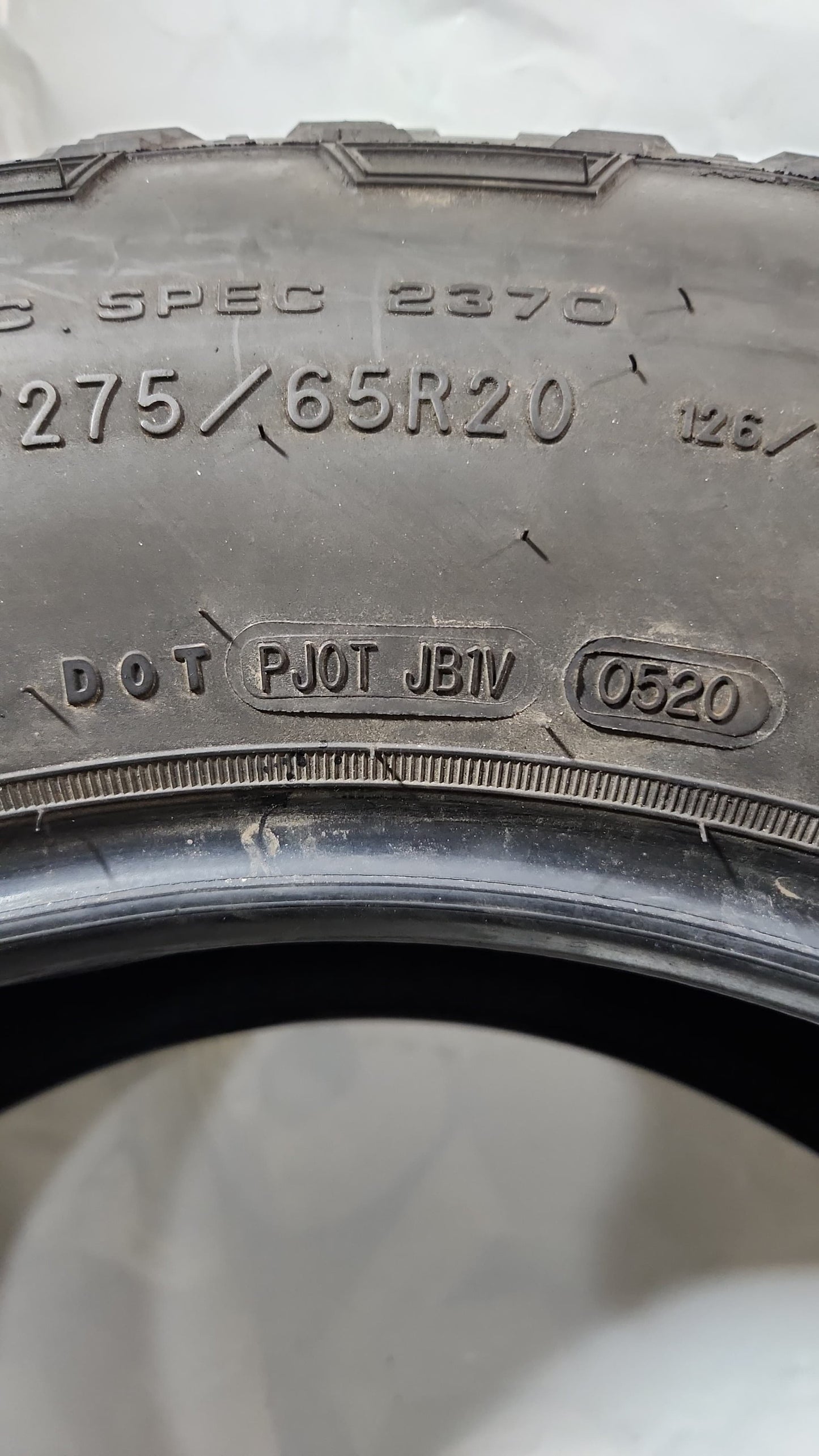 Set of 4 - LT275/65R20 Goodyear Wrangler TrailRunner AT - Used Tires