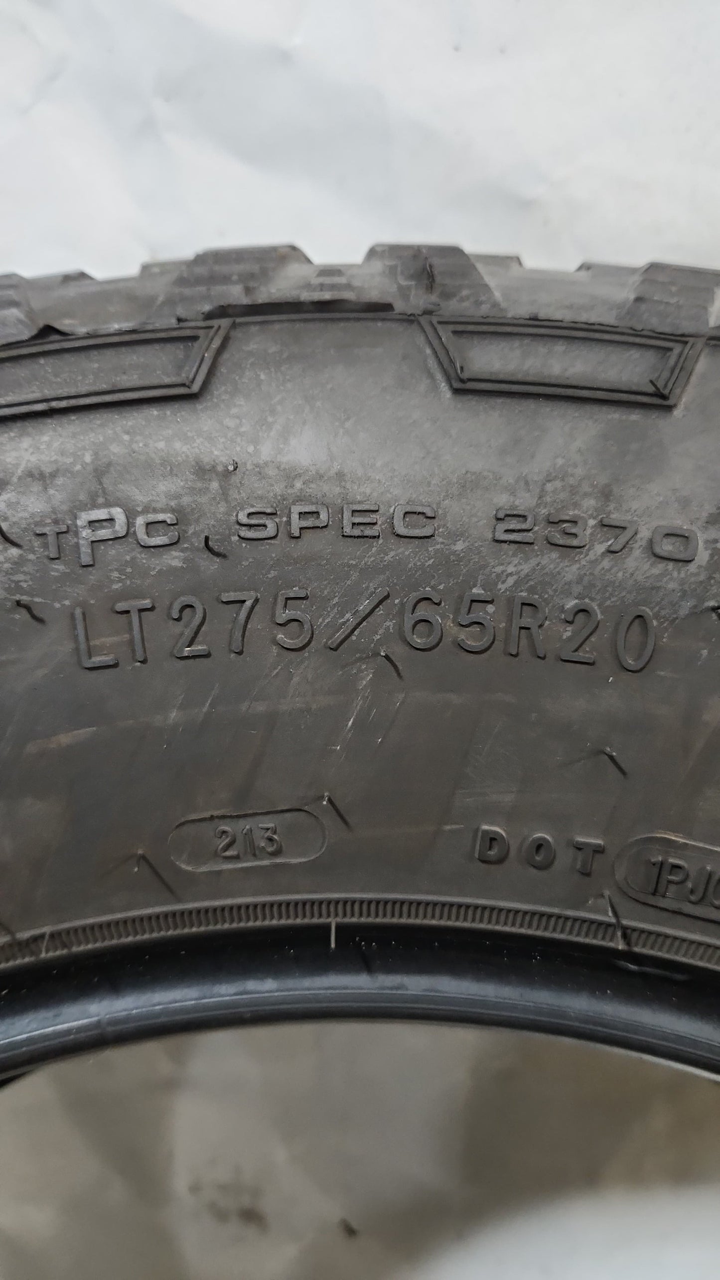 Set of 4 - LT275/65R20 Goodyear Wrangler TrailRunner AT - Used Tires