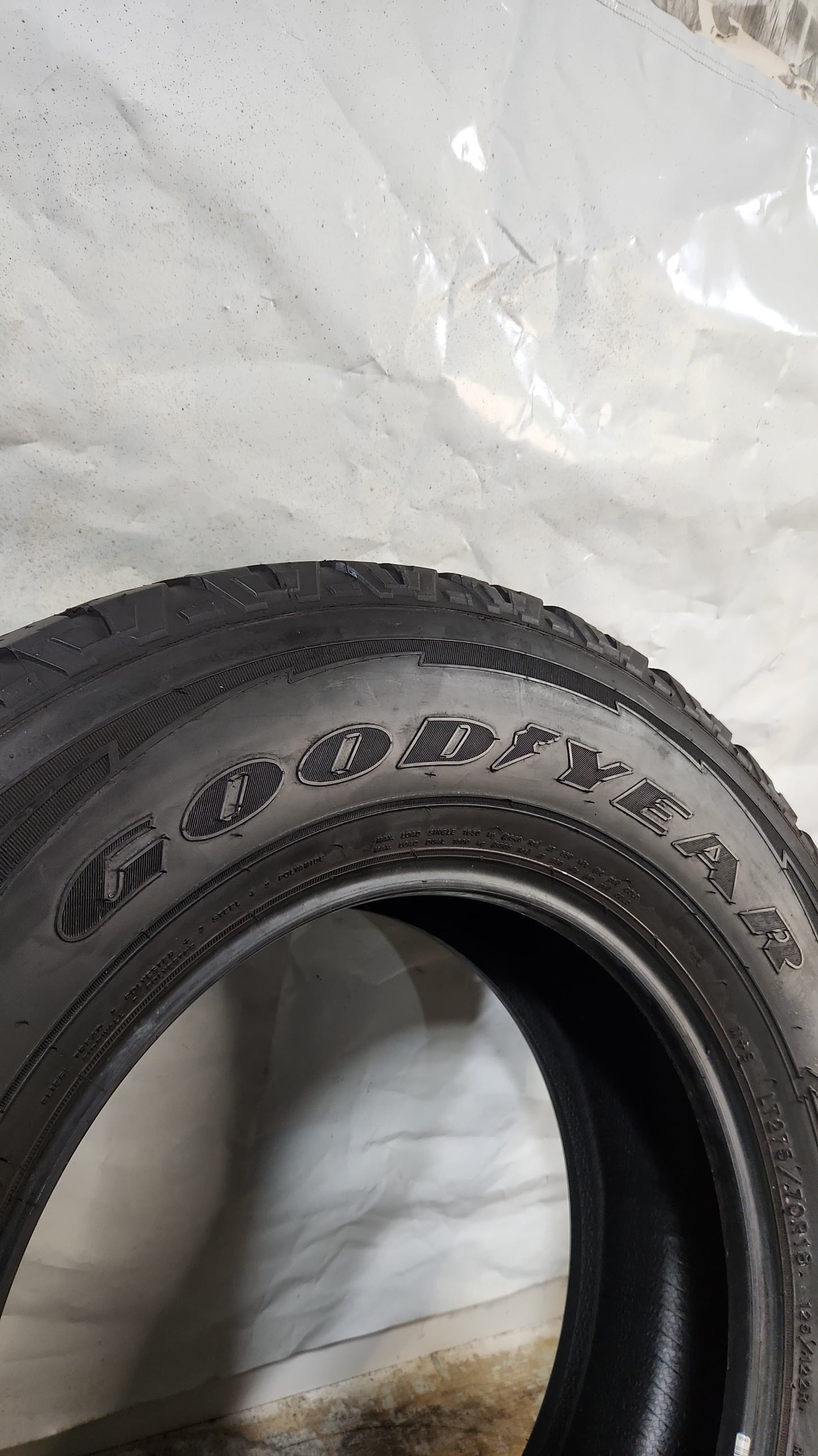 Set of 2 - LT275/70R18 Goodyear Wrangler All-Terrain Adventure Kevlar - Used Tires
