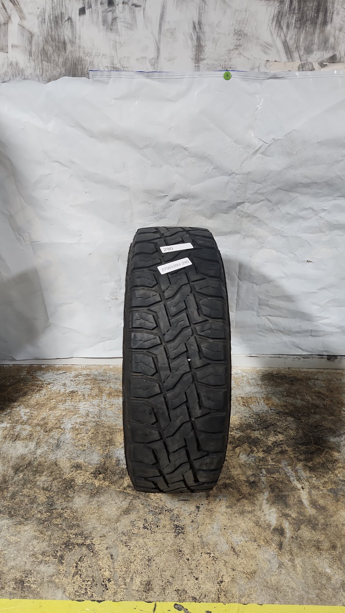 Used Tire - LT 275/65R20 Toyo Open Country R/T