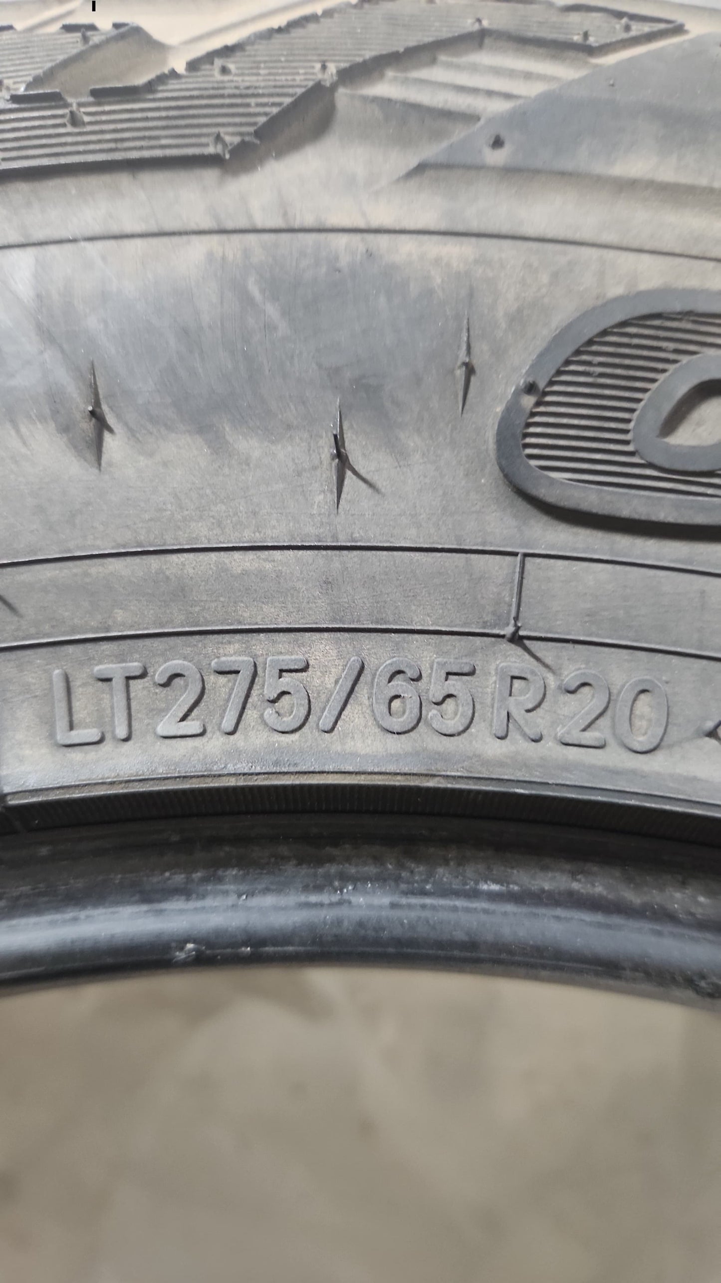 Used Tire - LT 275/65R20 Toyo Open Country R/T