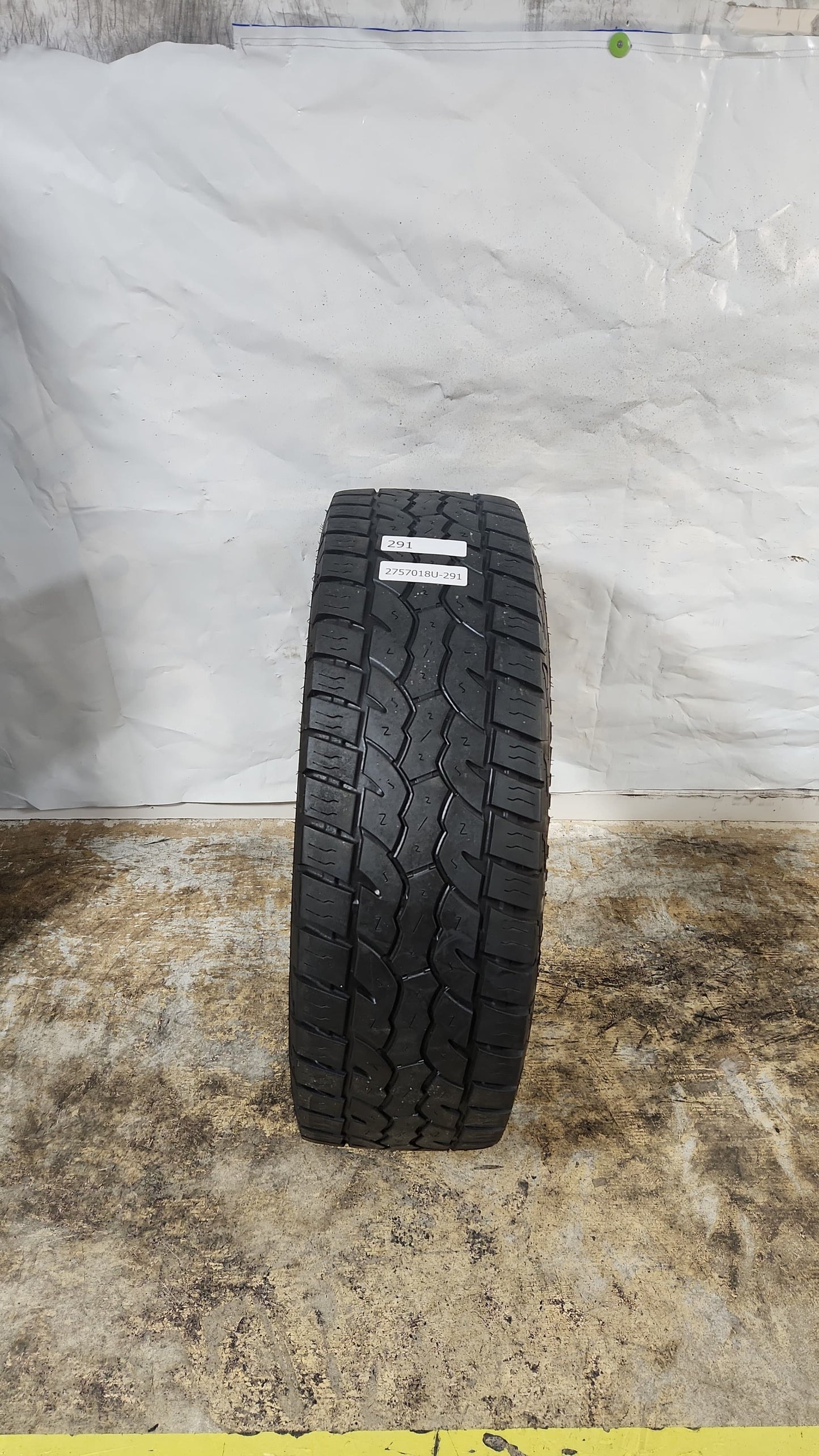 Used Tire - 275/70R18 LT Ironman All Country A/T