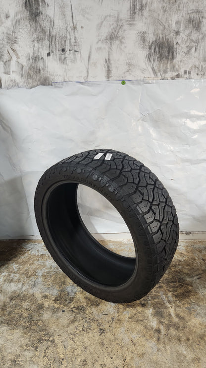 Used Tire - 37X13.50R26 LT Venom Power Terra Hunter R/T 7/32