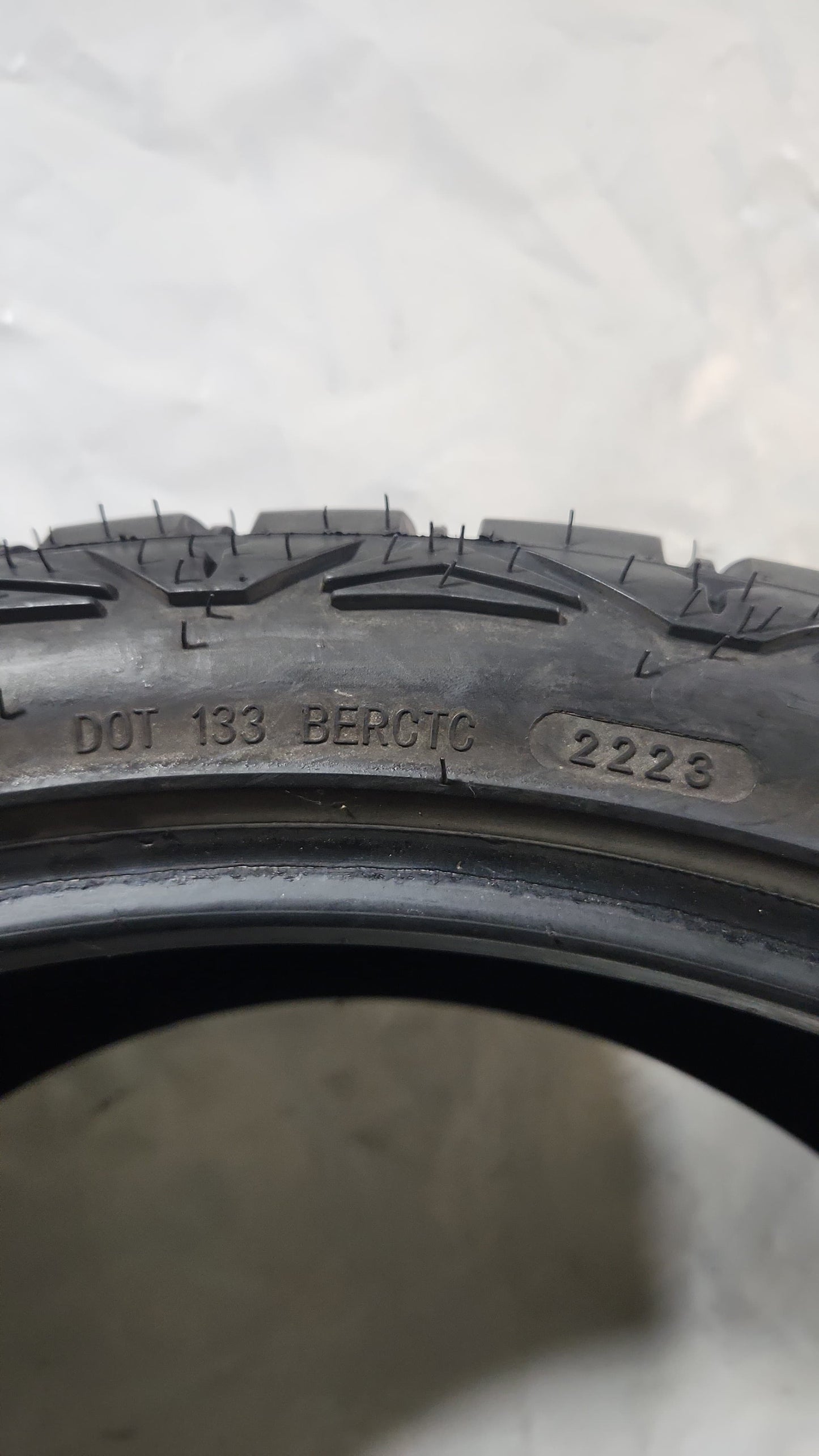 Set of 2 - 33X12.50R24 LT Haida R/T HD878 - Used Tires