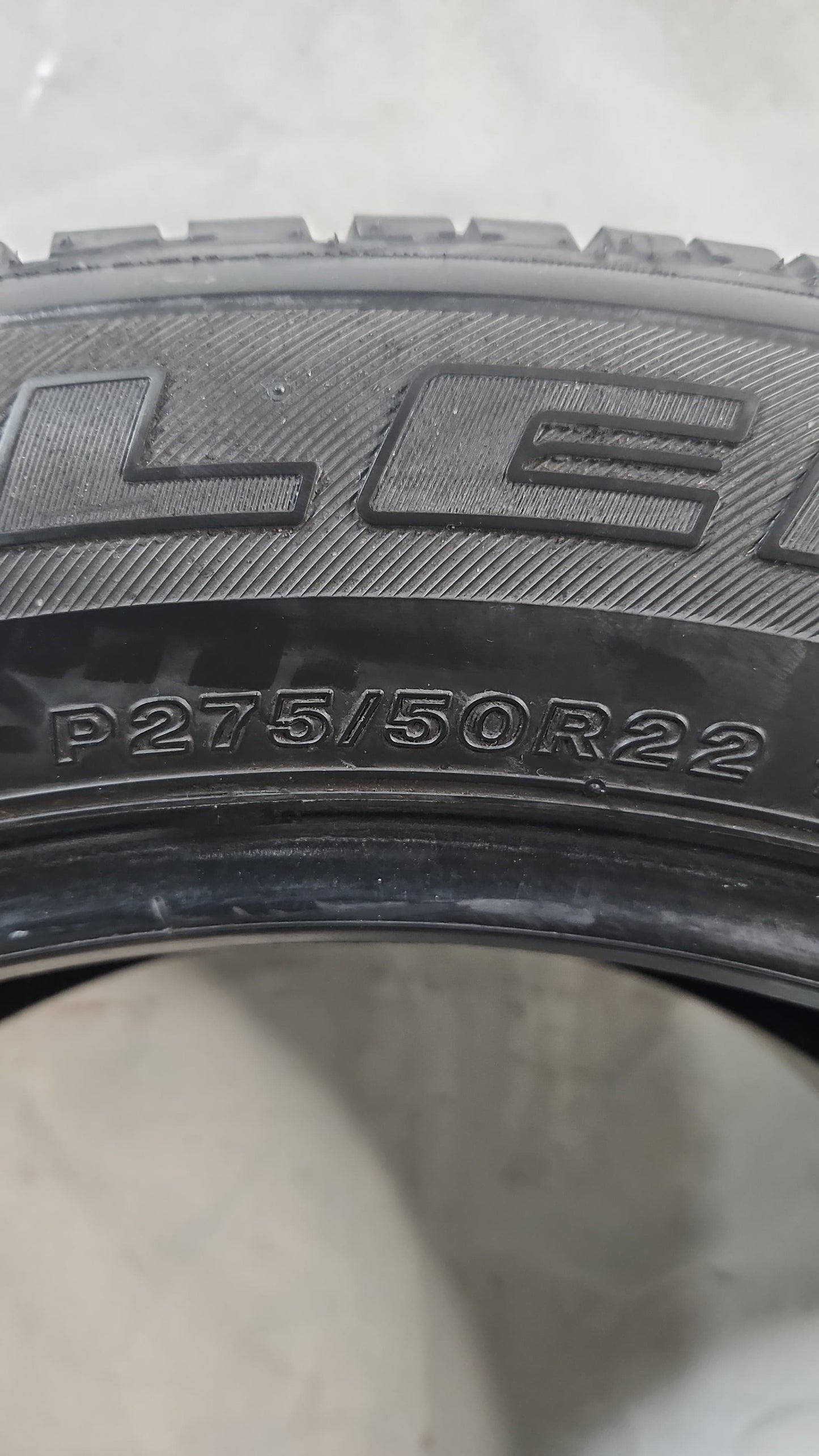Set of 2 - 275/50R22 Bridgestone Dueler H/T 684 II - Used Tires