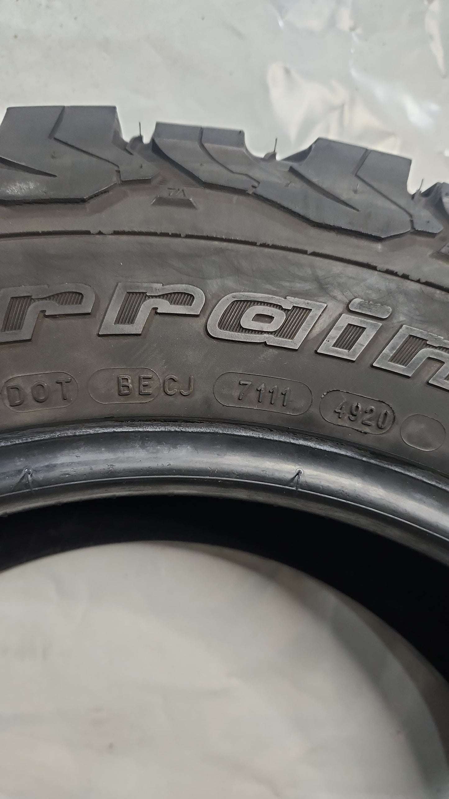 Used Tire- LT 265/60R18 BFGoodrich All-Terrain T/A KO2