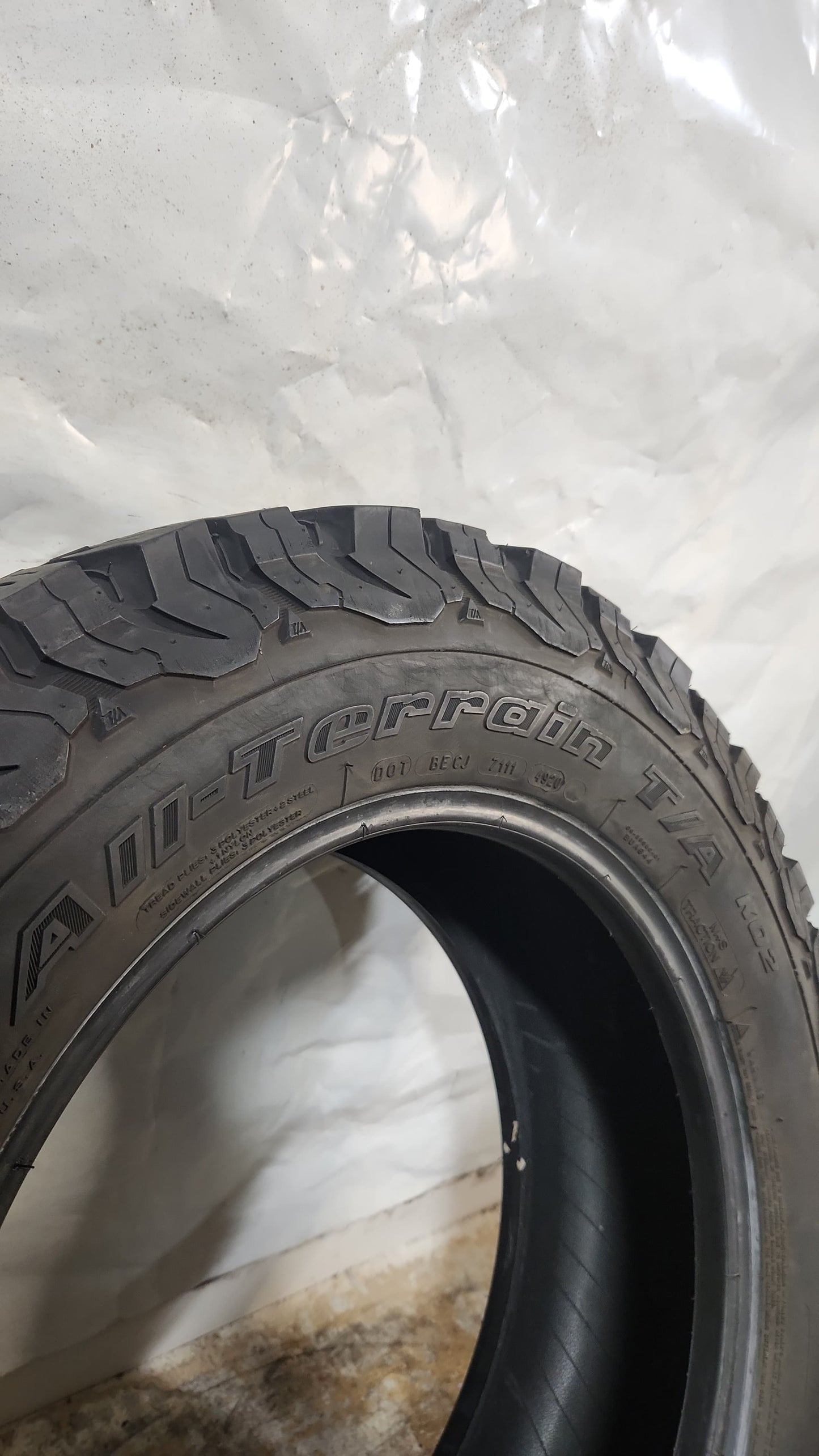Used Tire- LT 265/60R18 BFGoodrich All-Terrain T/A KO2