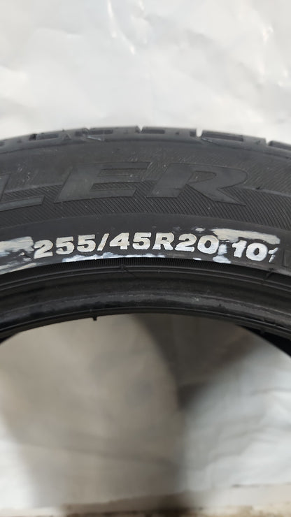 Used Tire - 255/45R20 Bridgestone Dueler H/P Sport