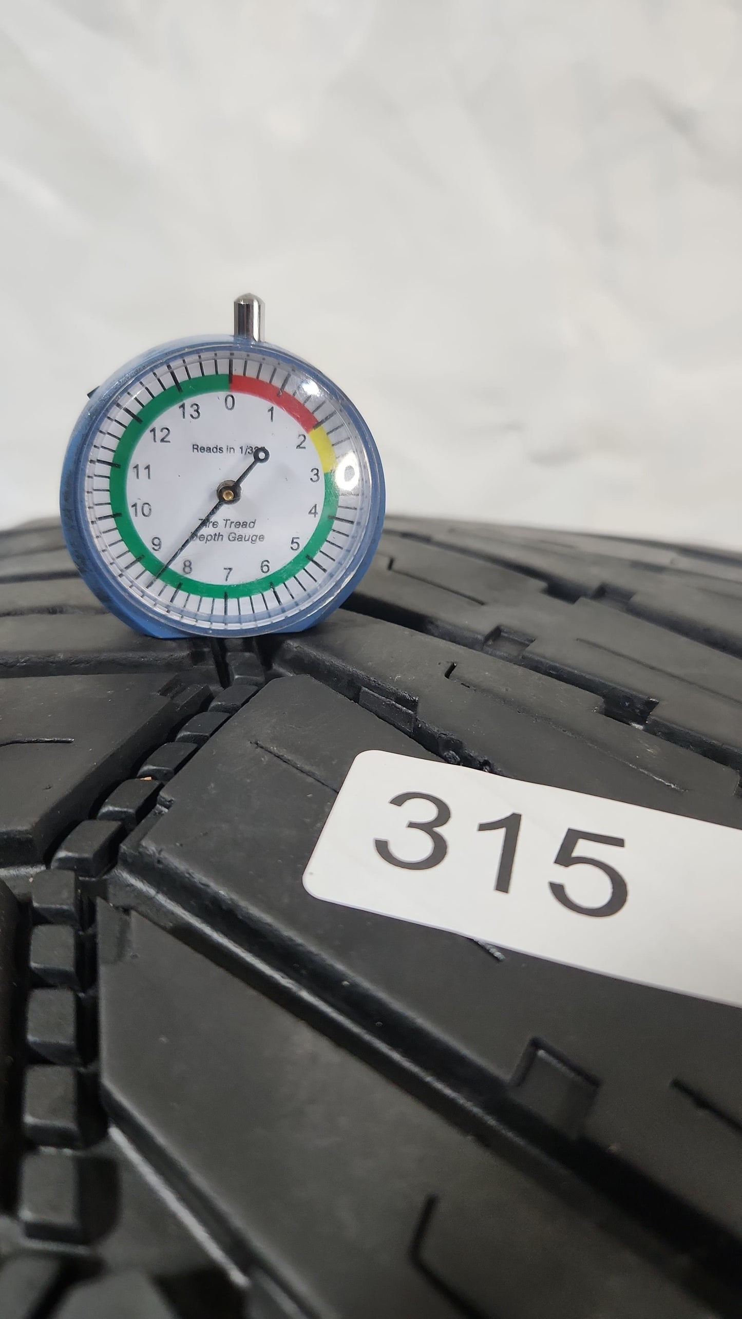 Used Tire - 37X13.50R22 LT Milestar Patagonia X/T