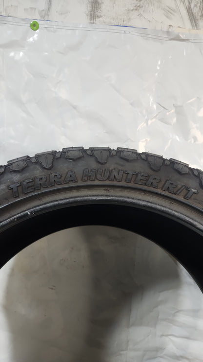 Used Tire - 37X13.50R26 LT Venom Power Terra Hunter R/T - 9/32