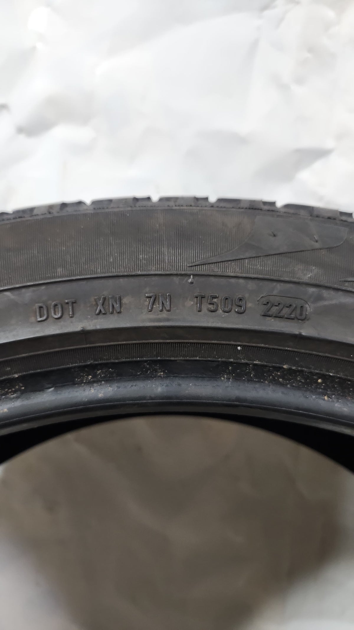 Used Tire - 275/40R22 Pirelli Scorpion Verde All Season