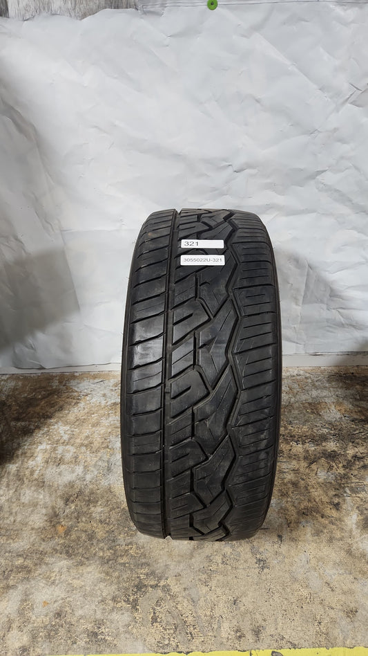 Used Tire - LT 305/50R22 Nitto NT420 11/32