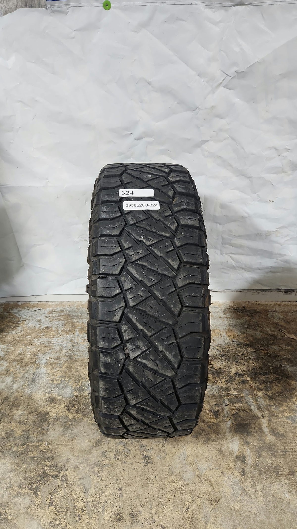 Used Tire - 295/65R20 Nitto Ridge Grappler 7/32