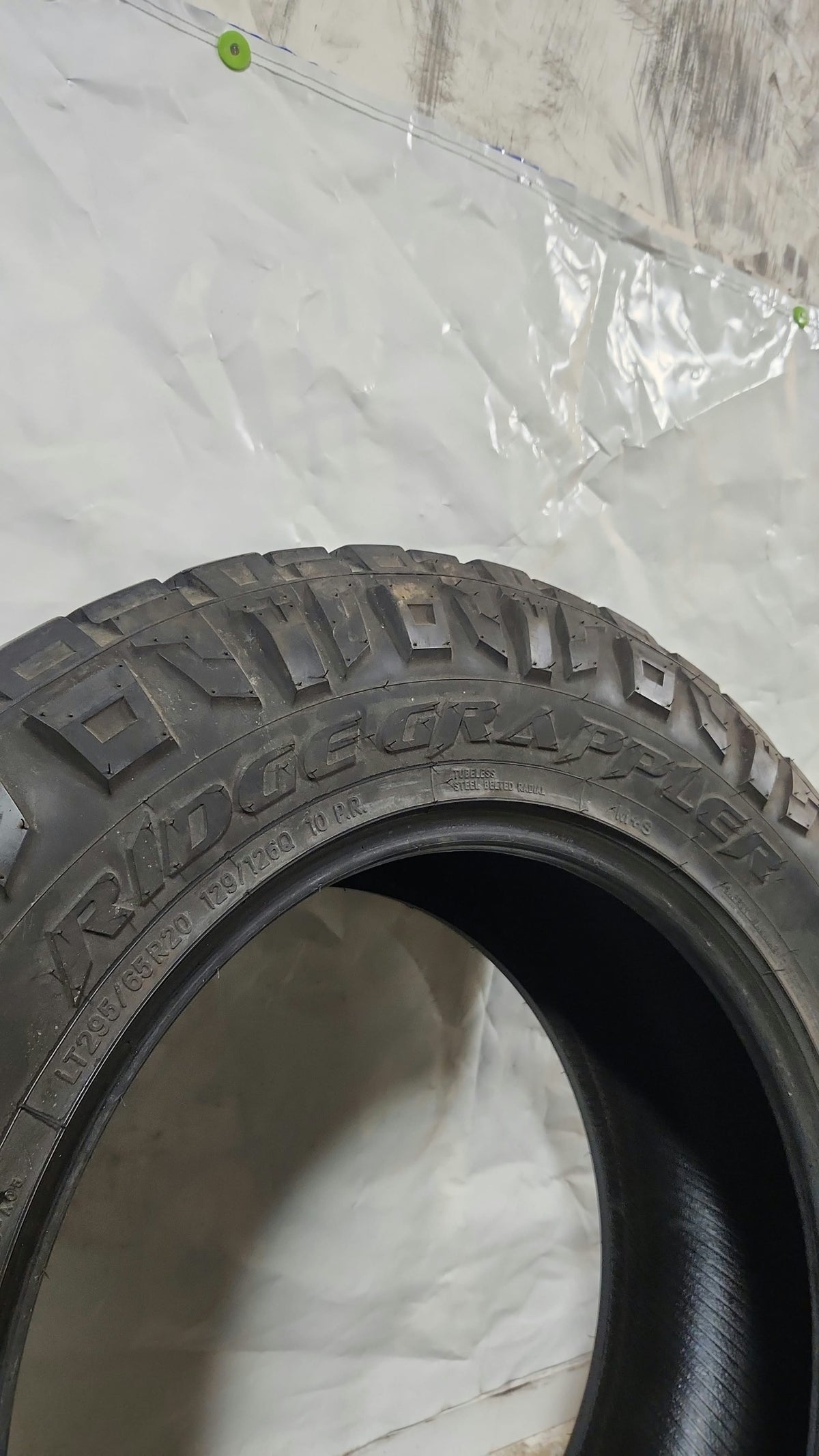 Used Tire - 295/65R20 Nitto Ridge Grappler 7/32