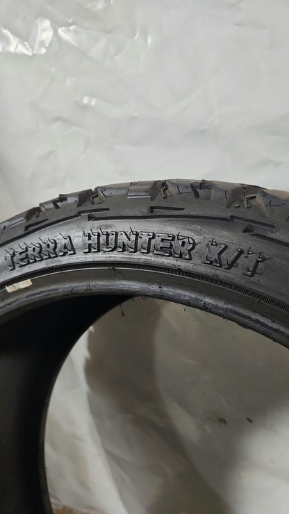 Used Tire - 285/40R24 Venom Power Terra Hunter X/T