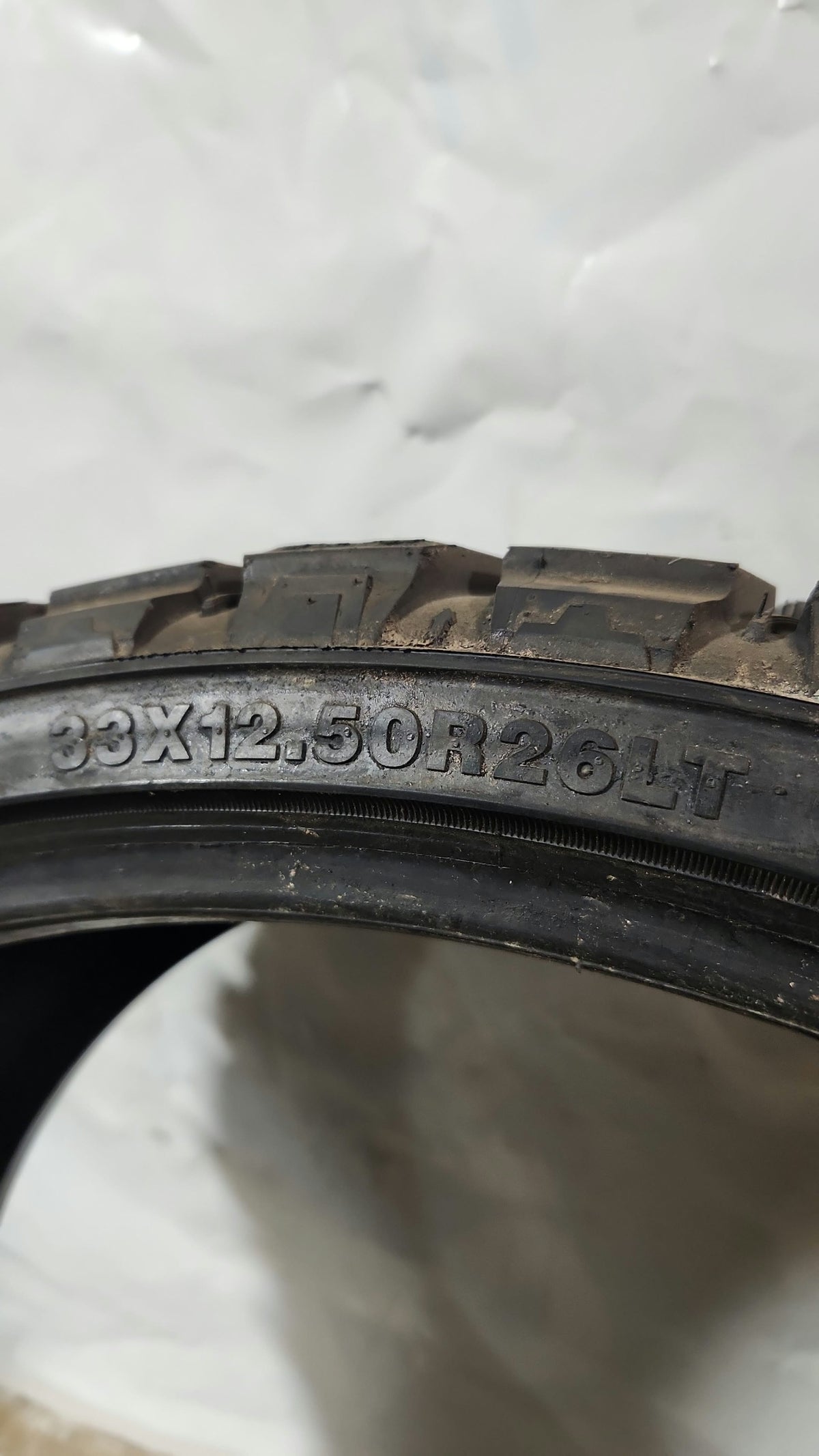 Used Tire - 33X12.50R26 Venom Power Terra Hunter R/T+ 9/32