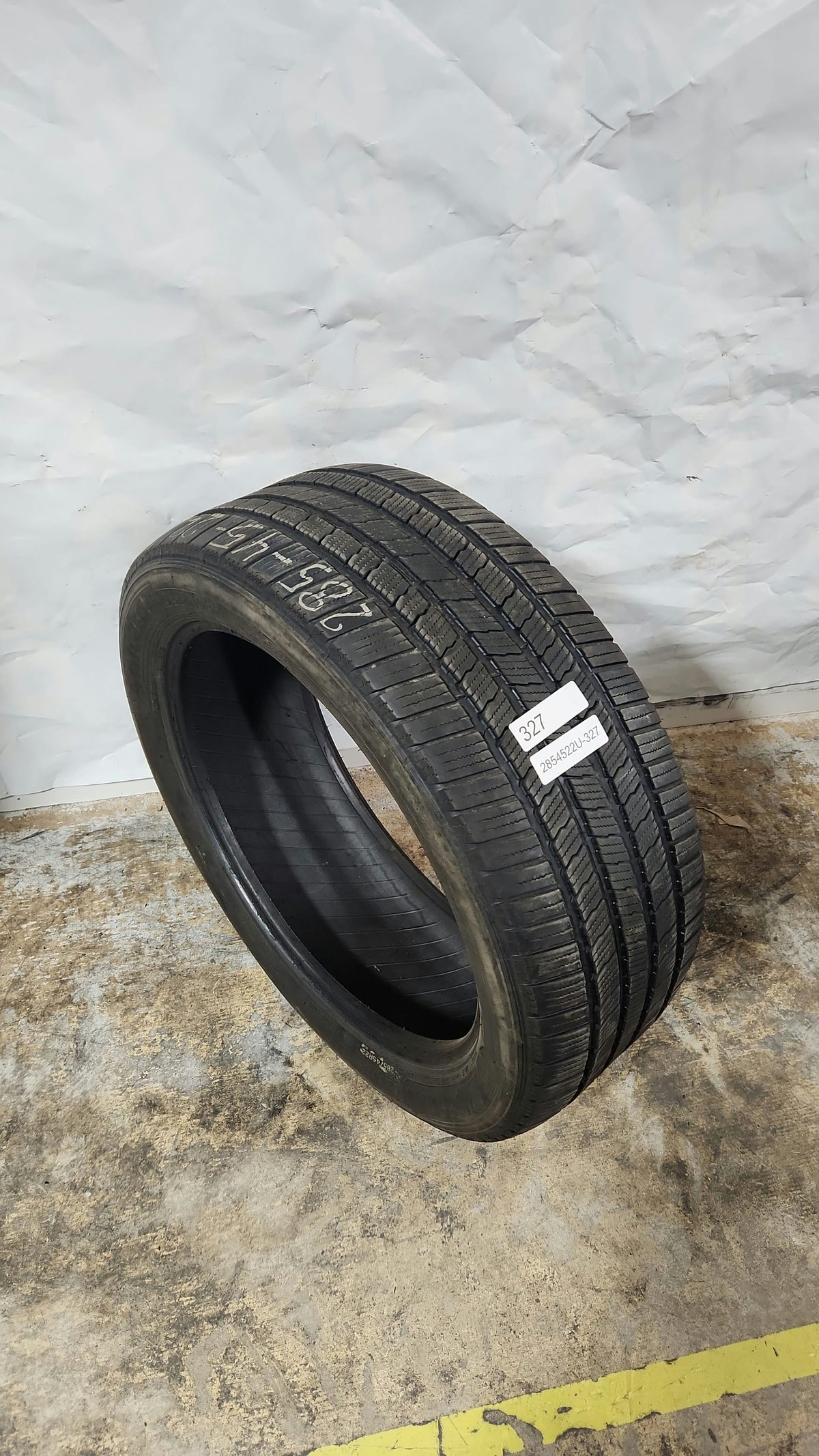 Used Tire - 285/45R22 Michelin Defender LTX M/S