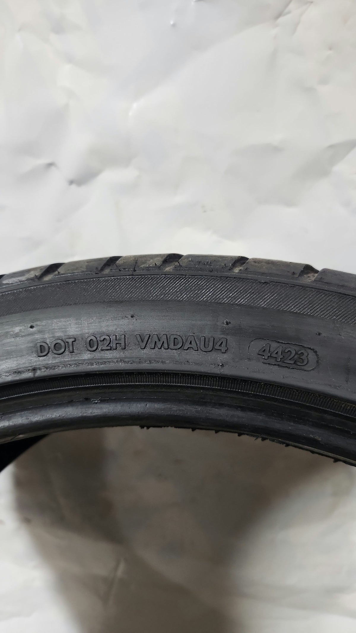 Used Tire - 295/35R24 Fullway HS266