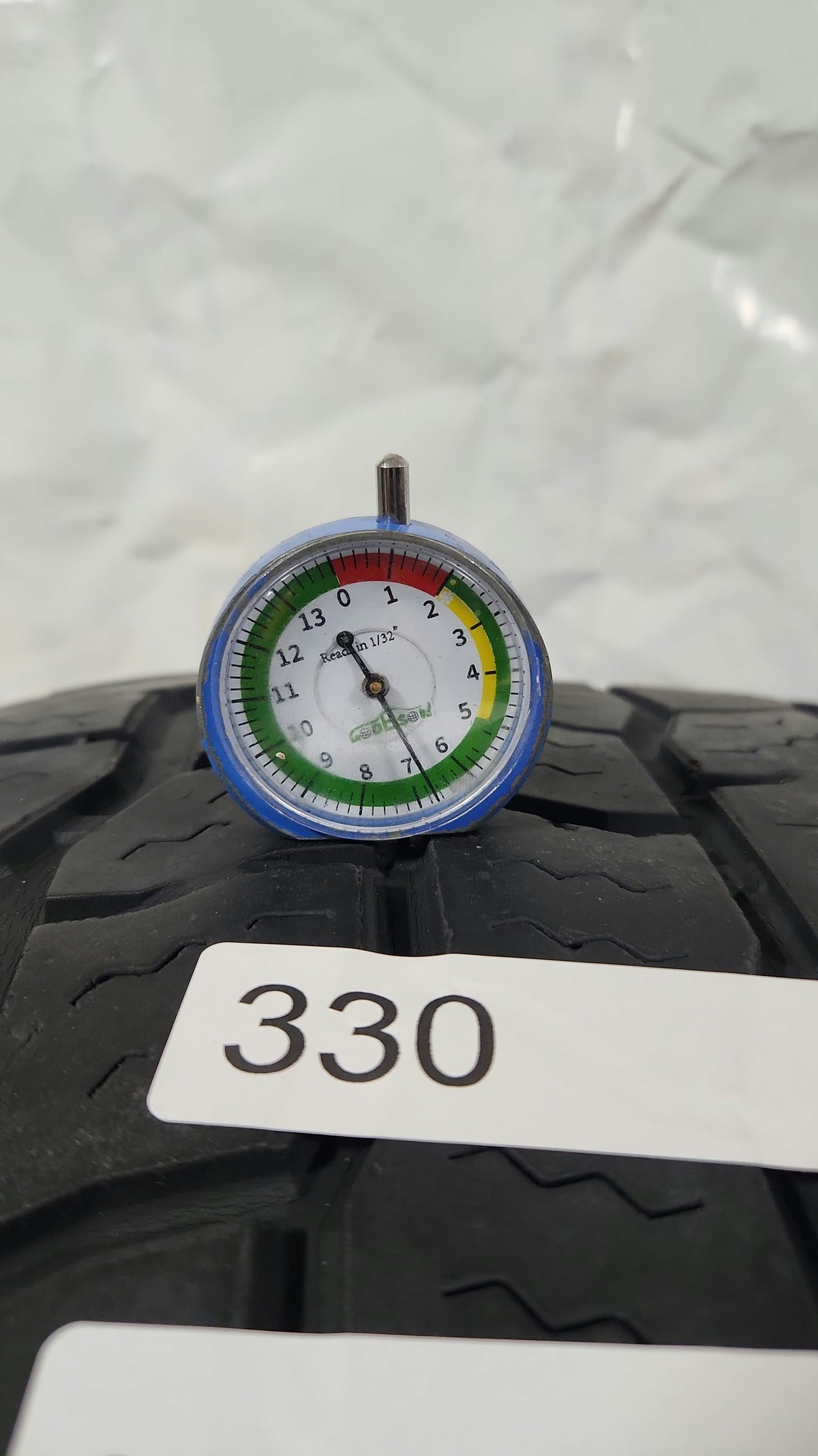Used Tire - 35X12.50R18 Cooper Discoverer AT3