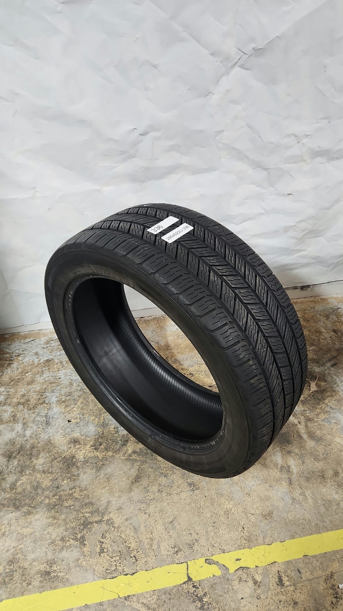 Used Tire - 285/45R22 Continental Terrain Contact H/T