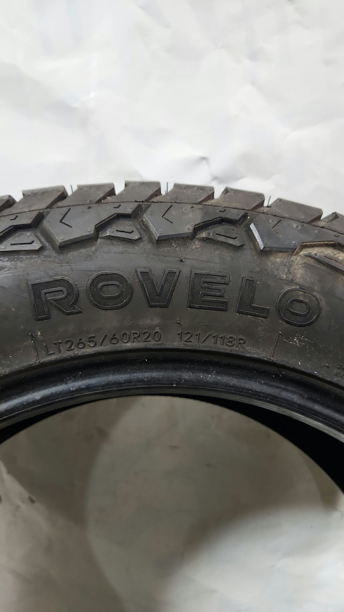 Used Tire - 265/60R20 Rovelo Ridgetrak A/T II
