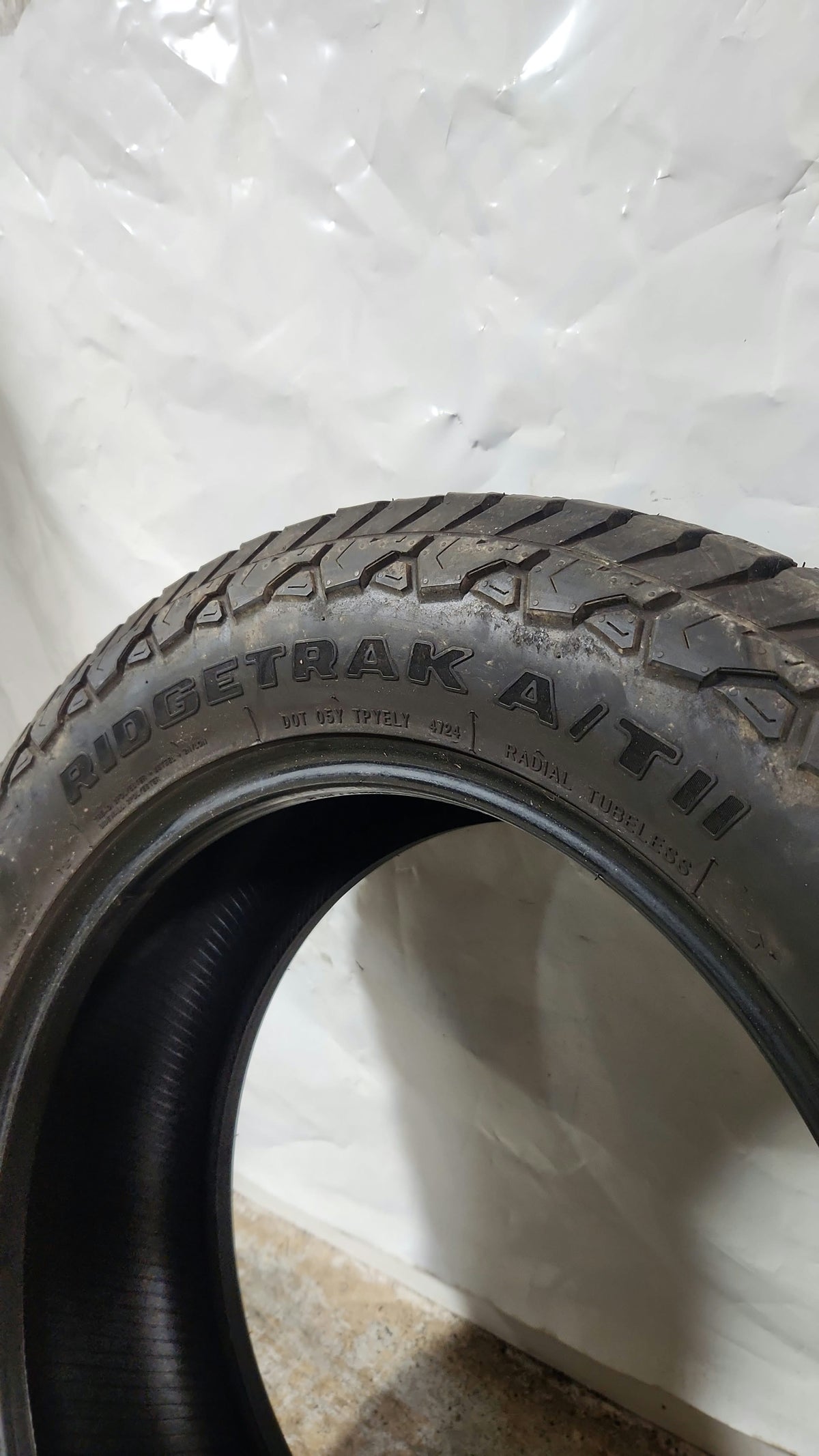 Used Tire - 265/60R20 Rovelo Ridgetrak A/T II