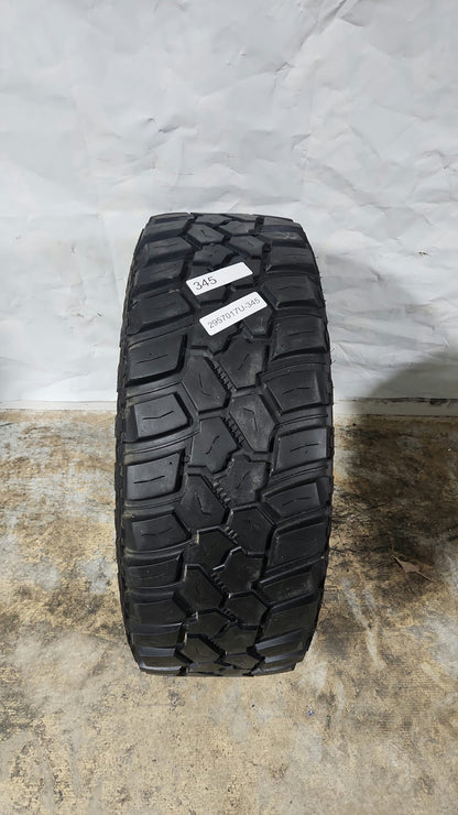 Used Tire - 295/70R17 Cooper Evolution M/T 9/32