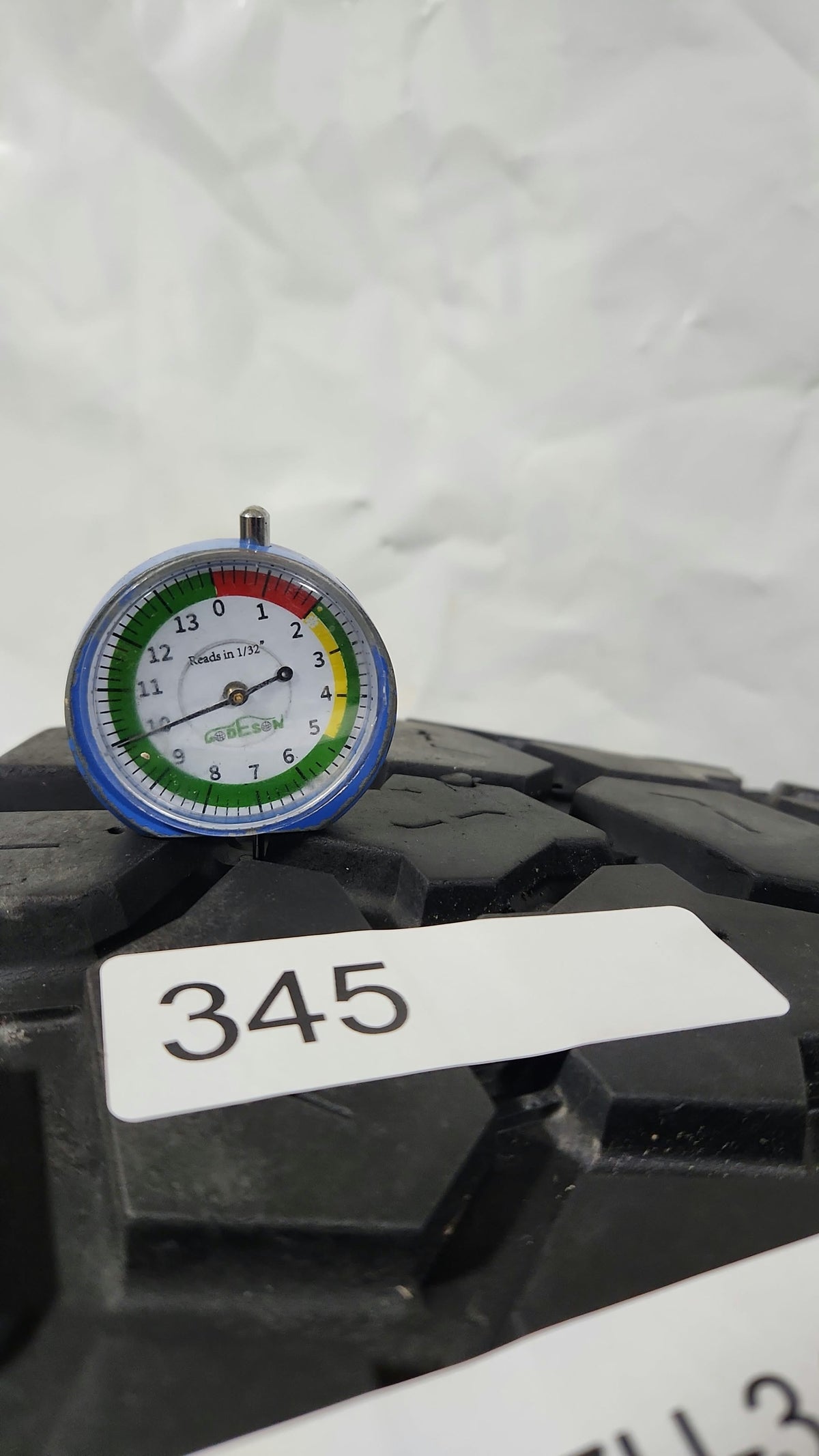 Used Tire - 295/70R17 Cooper Evolution M/T 9/32