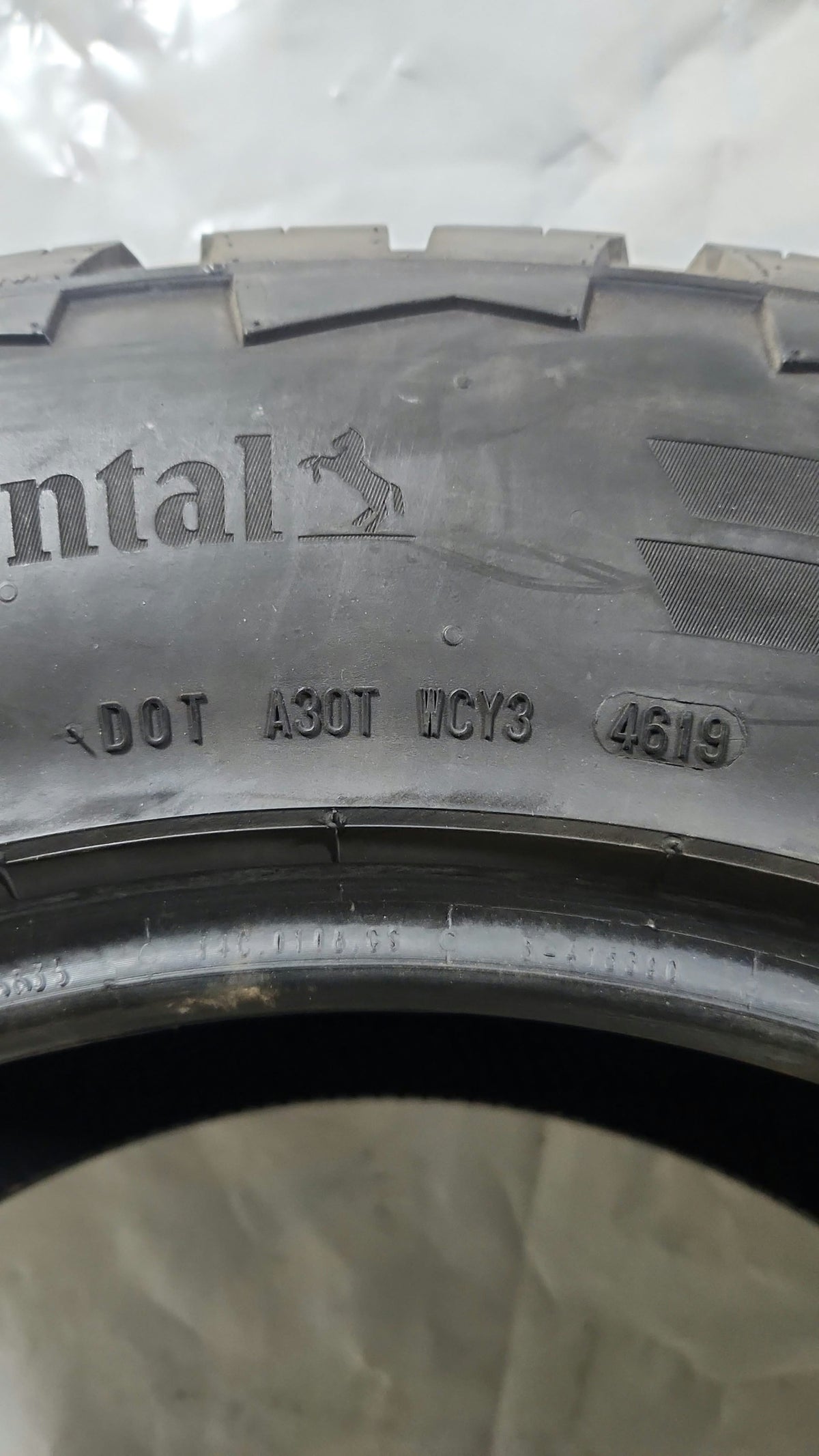 Used Tire - 275/65R20 Continental TerrainContact A/T