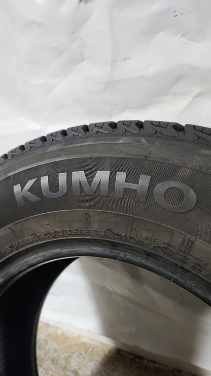 Used Tire - 235/65R16 Kumho Crugen HT51