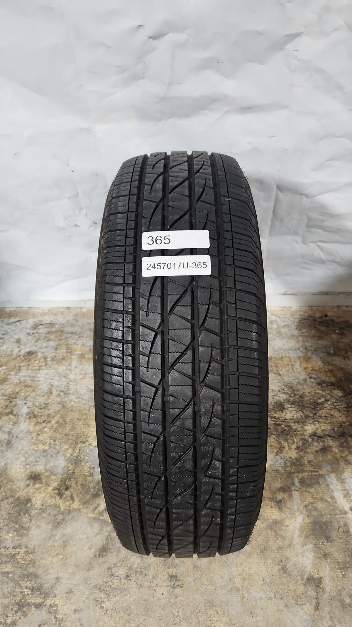 Used Tire - 245/70R17 Firestone Destination LE3