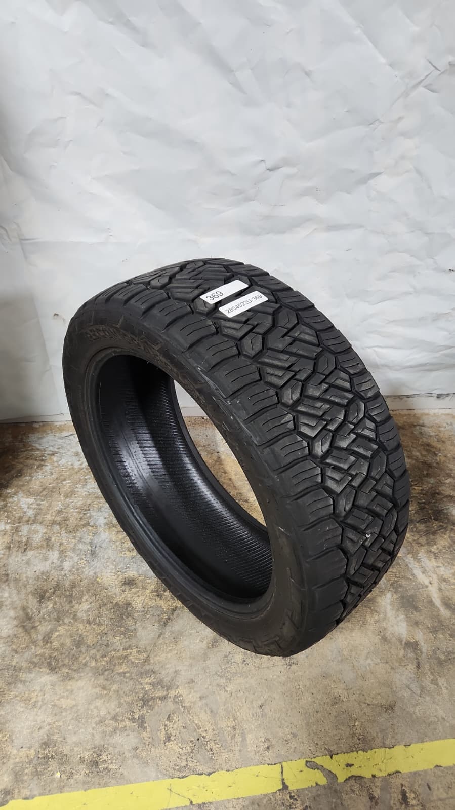 Used Tire - 285/45R22 Nitto Recon Grappler A/T 9/32