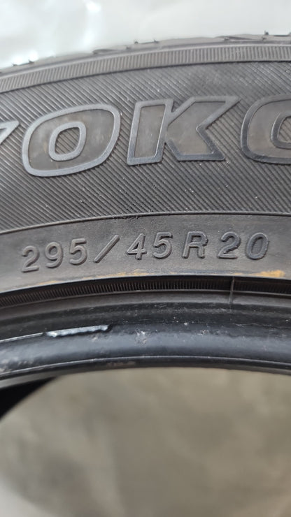 Used Tire - 295/45R20 Yokohama Parada Spec-X