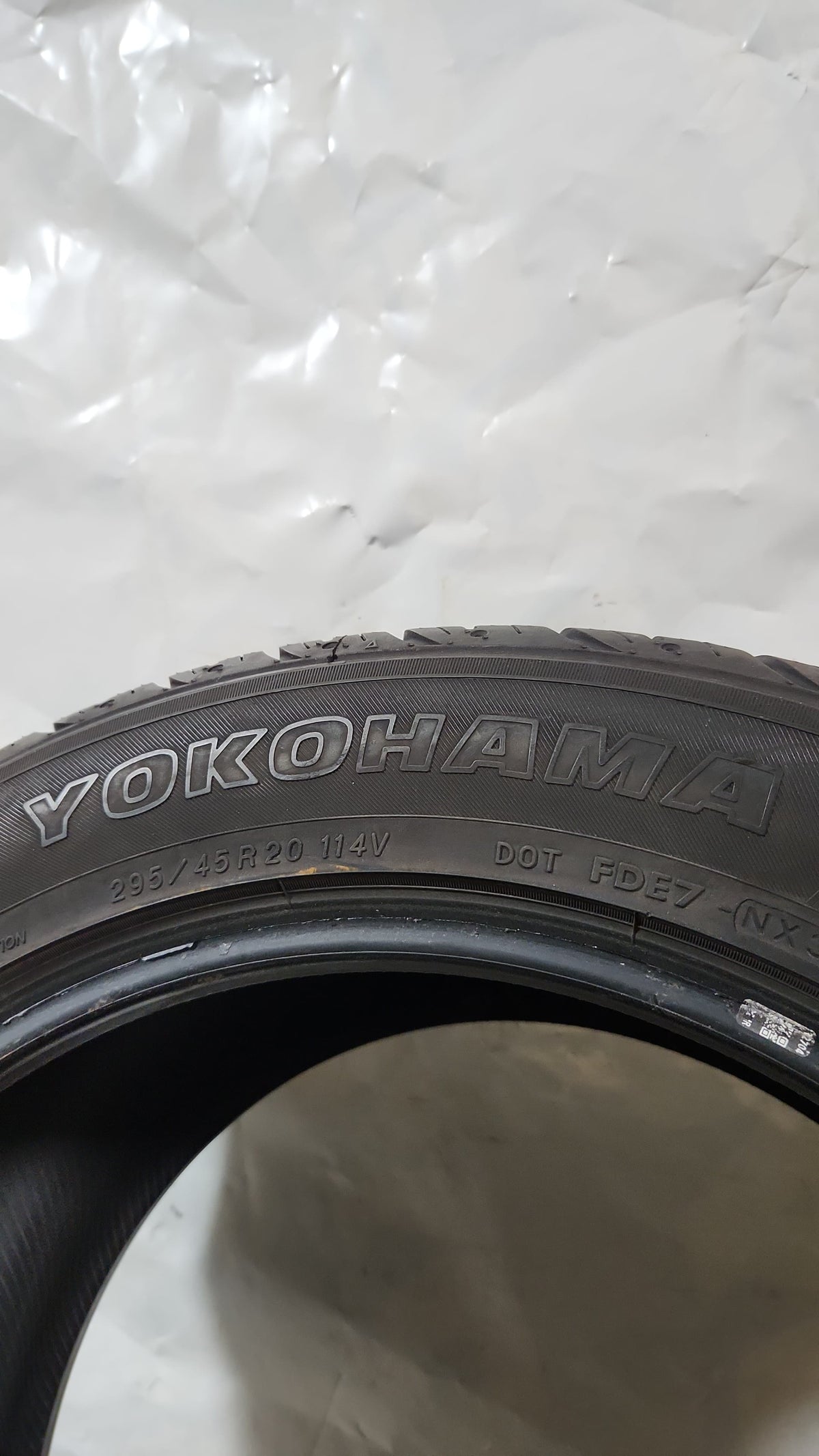 Used Tire - 295/45R20 Yokohama Parada Spec-X