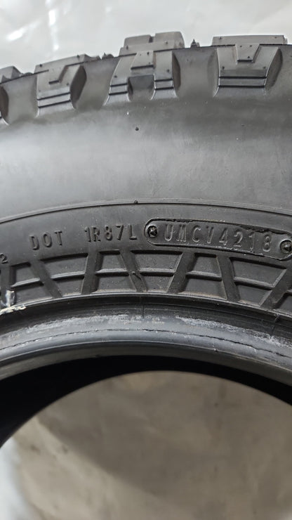 Used Tire - 285/70R17 Falken Wildpeak M/T 01