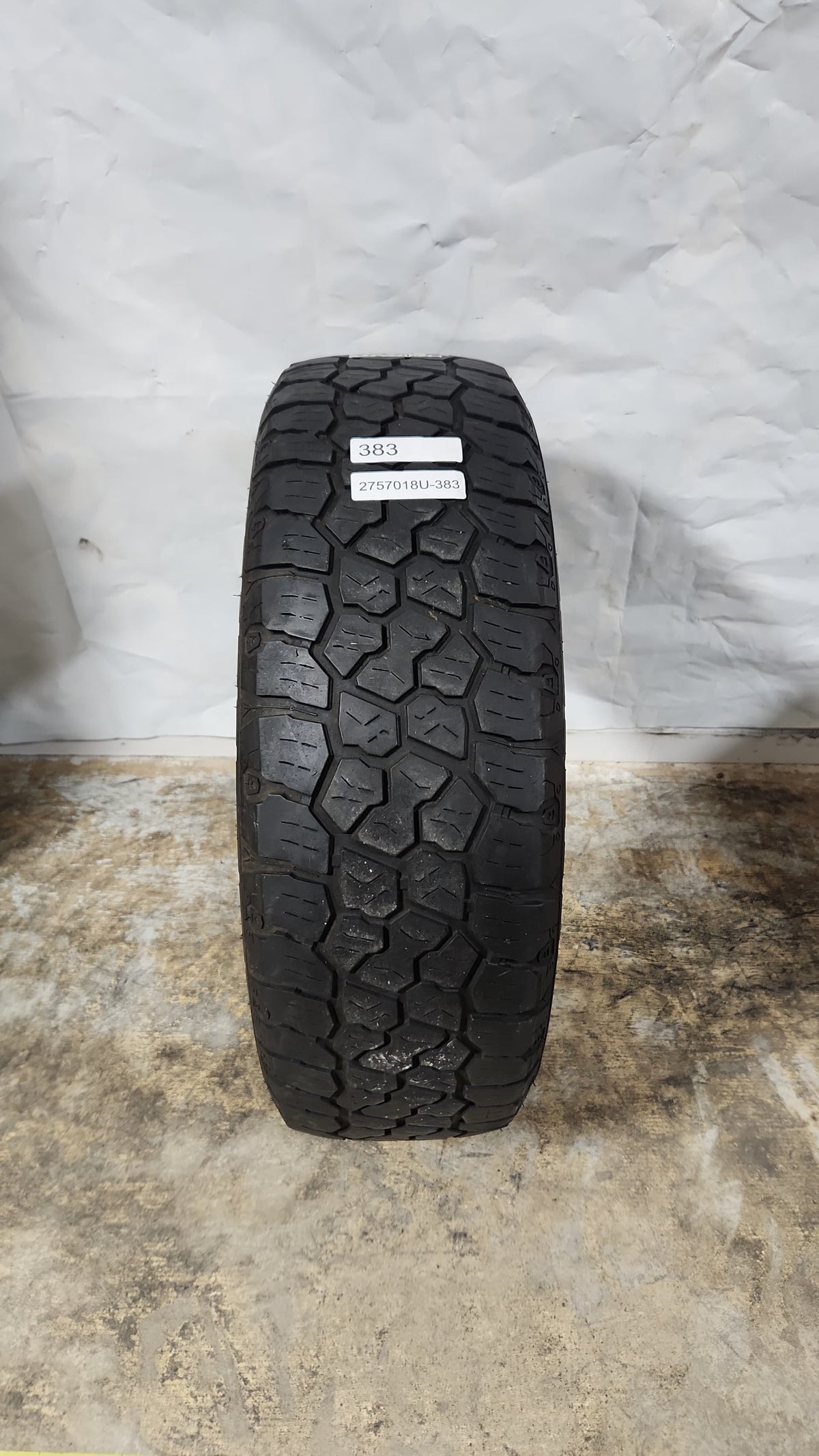 Used Tire - 275/70R18 Summit Trail Climber A/T