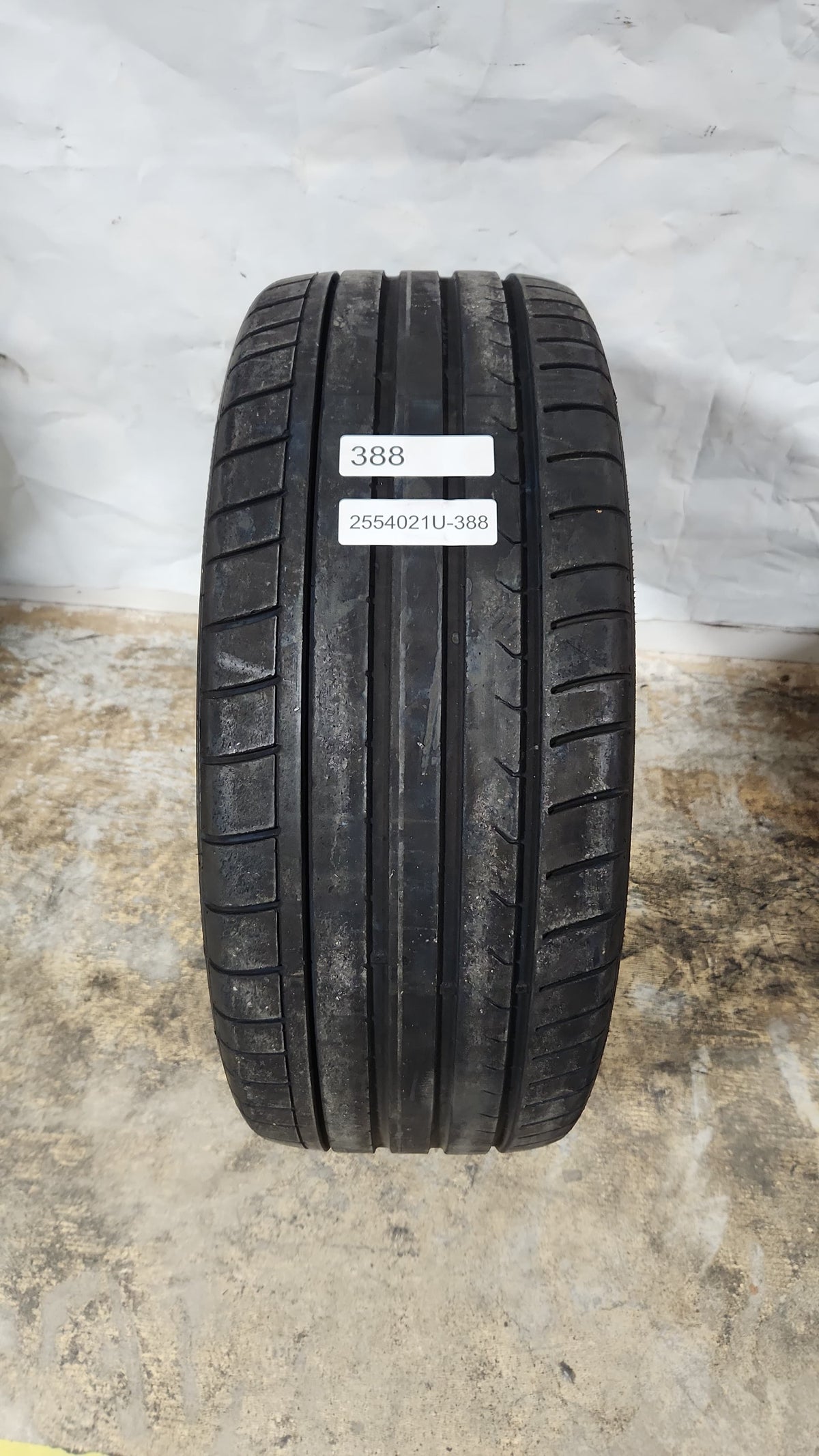 Used Tire - 255/40R21 Dunlop SP Sport Maxx GT