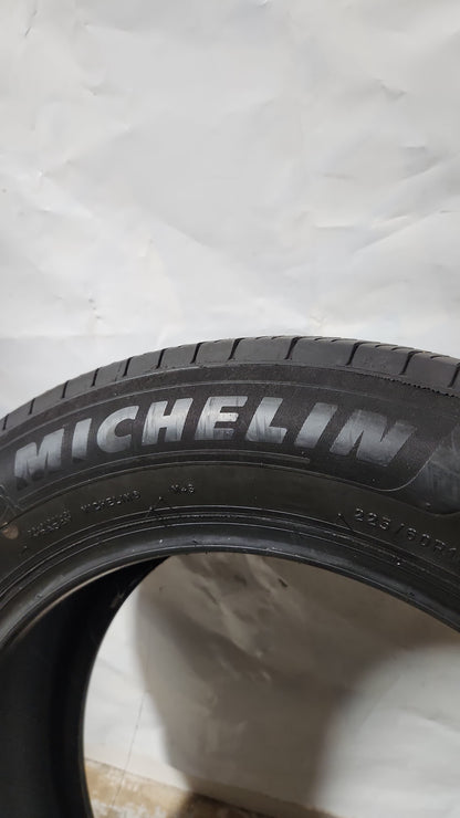 Used Tire - 225/60R17 Michelin Primacy A/S 99 SL