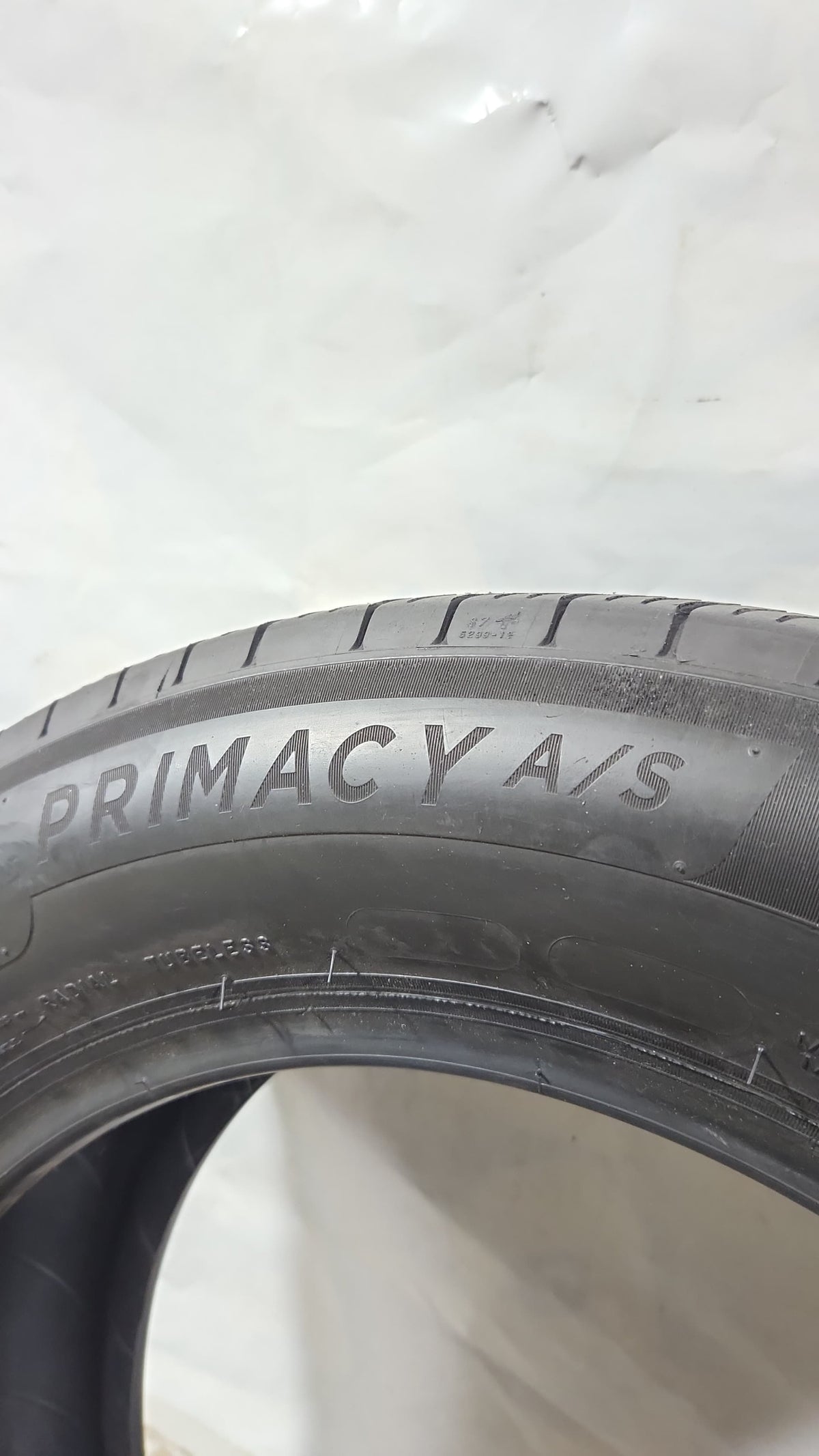Used Tire - 225/60R17 Michelin Primacy A/S 99 SL