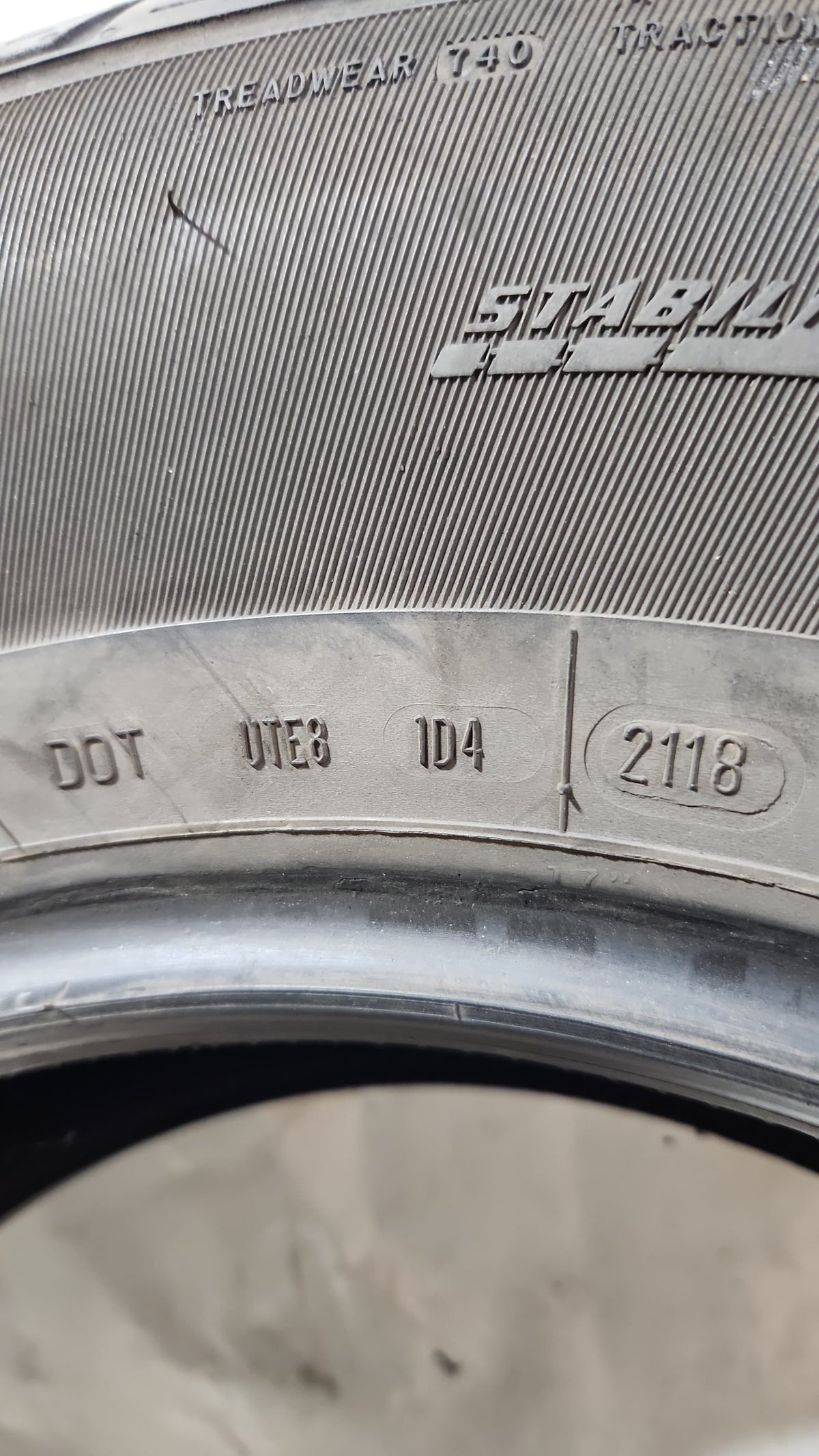 Used Tire - 255/70R17 Cooper Discoverer SRX