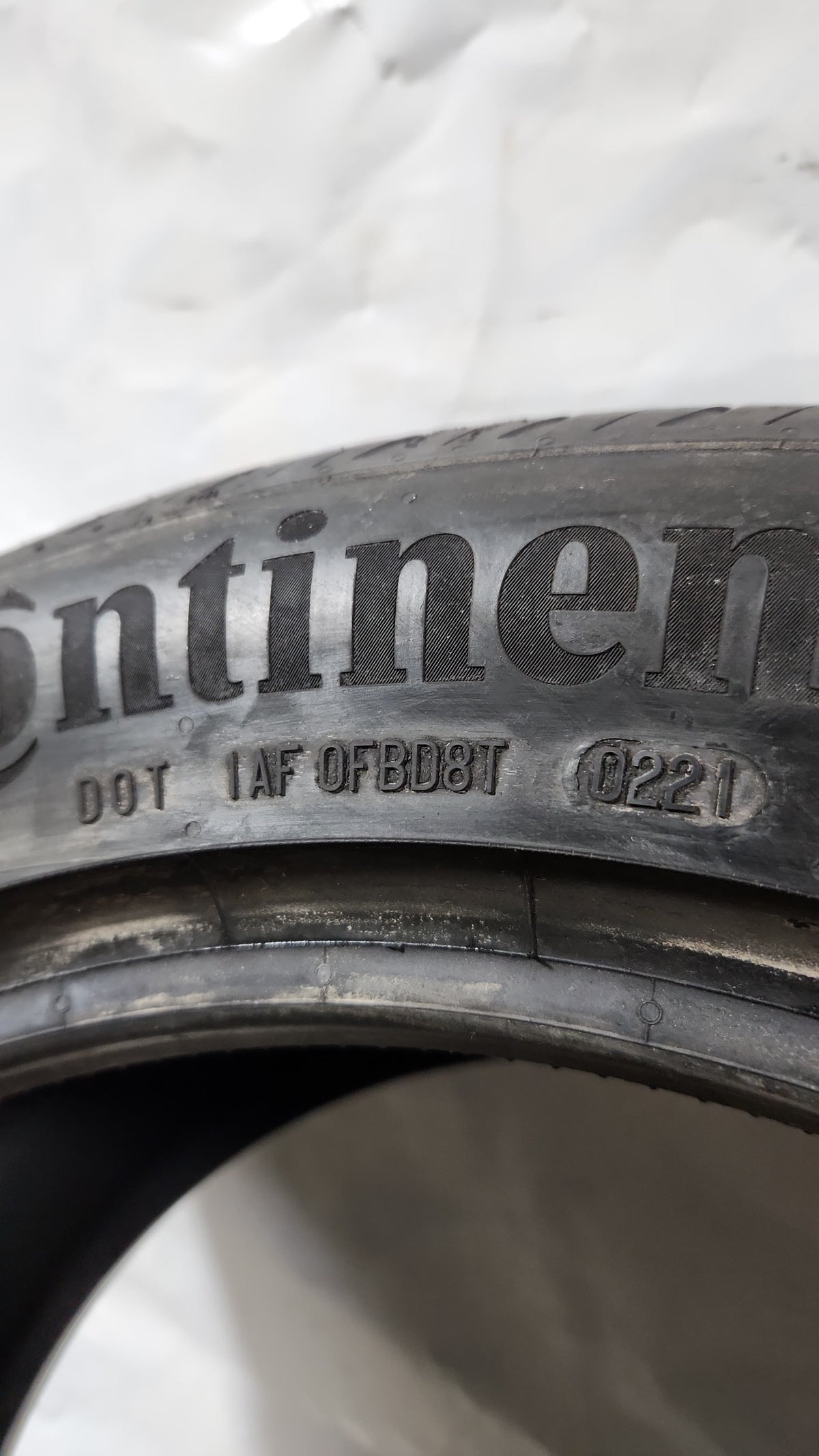 Used Tire - 255/45R19 Continental Pro Contact RX