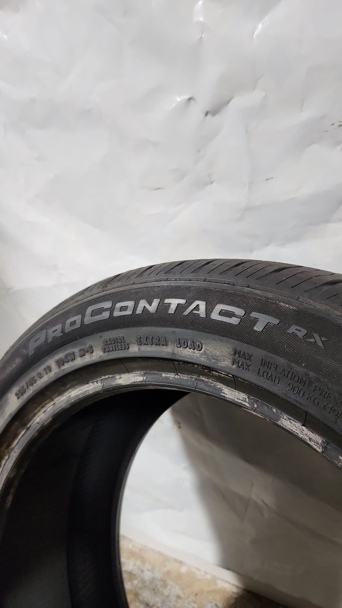Used Tire - 255/45R19 Continental Pro Contact RX