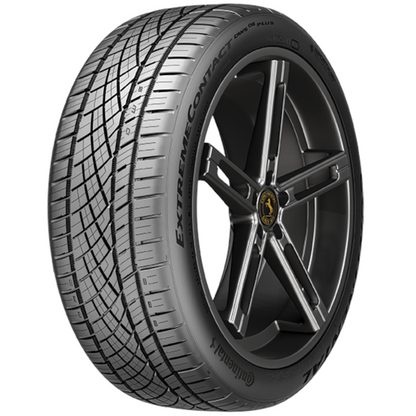 CONTINENTAL EXTREMECONTACT DWS06 PLUS 225/55ZR16 (25.7X8.9R 16) Tires