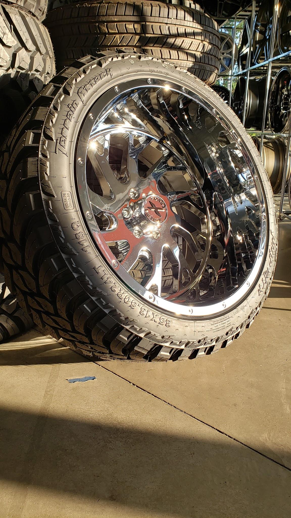 XF-8 24x14 -72 6x139.7 (6x5.5) Chrome With 35X13.50R24 AMP MT Packages - Tires and Engine Performance